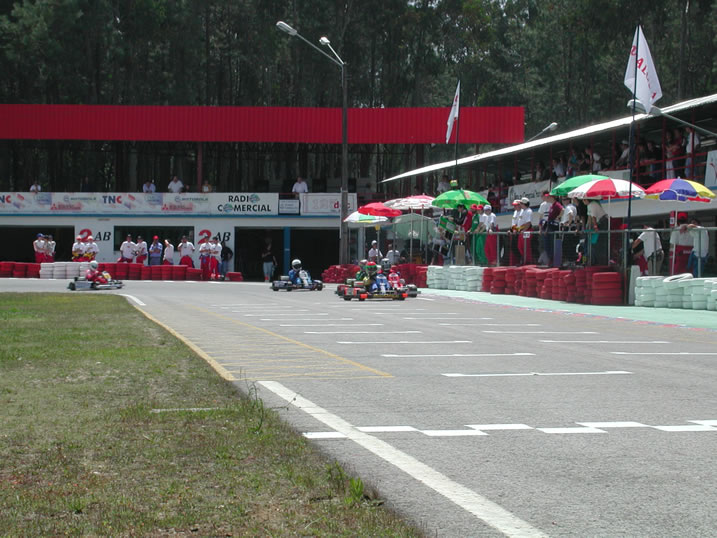 24 Horas da Batalha 2002 - Início43