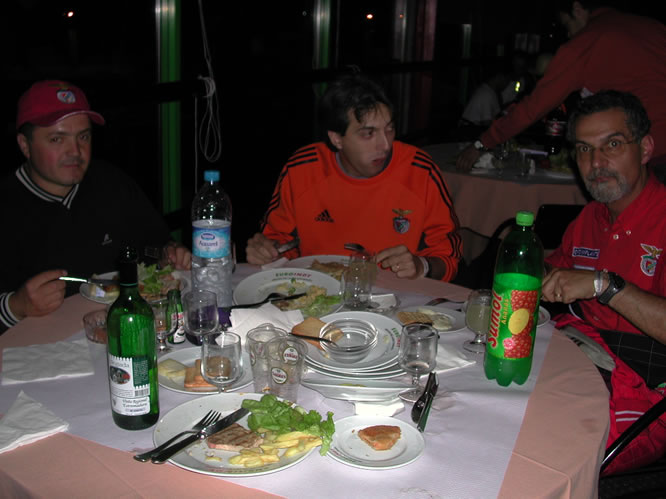 24 Horas da Batalha 2003 - Jantar2