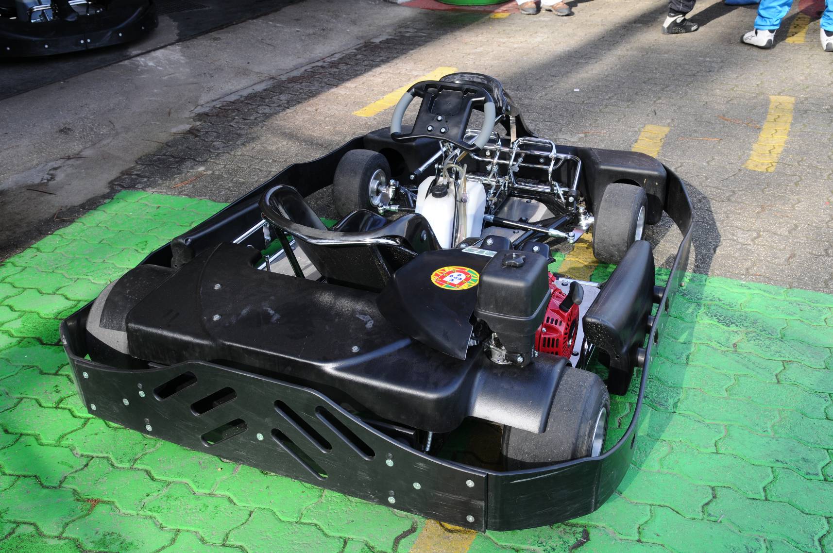 PMH Racing13