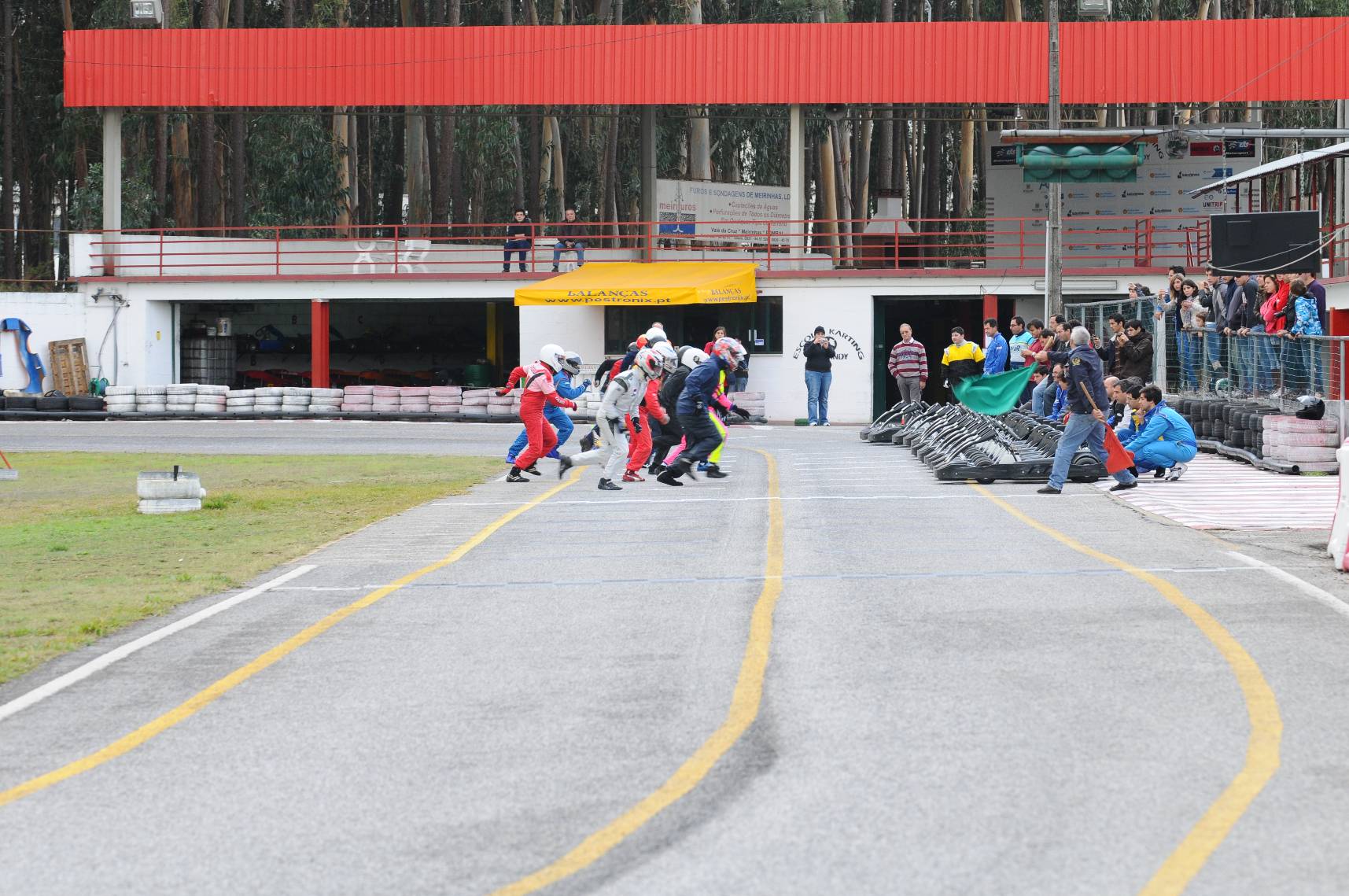 PMH Racing48