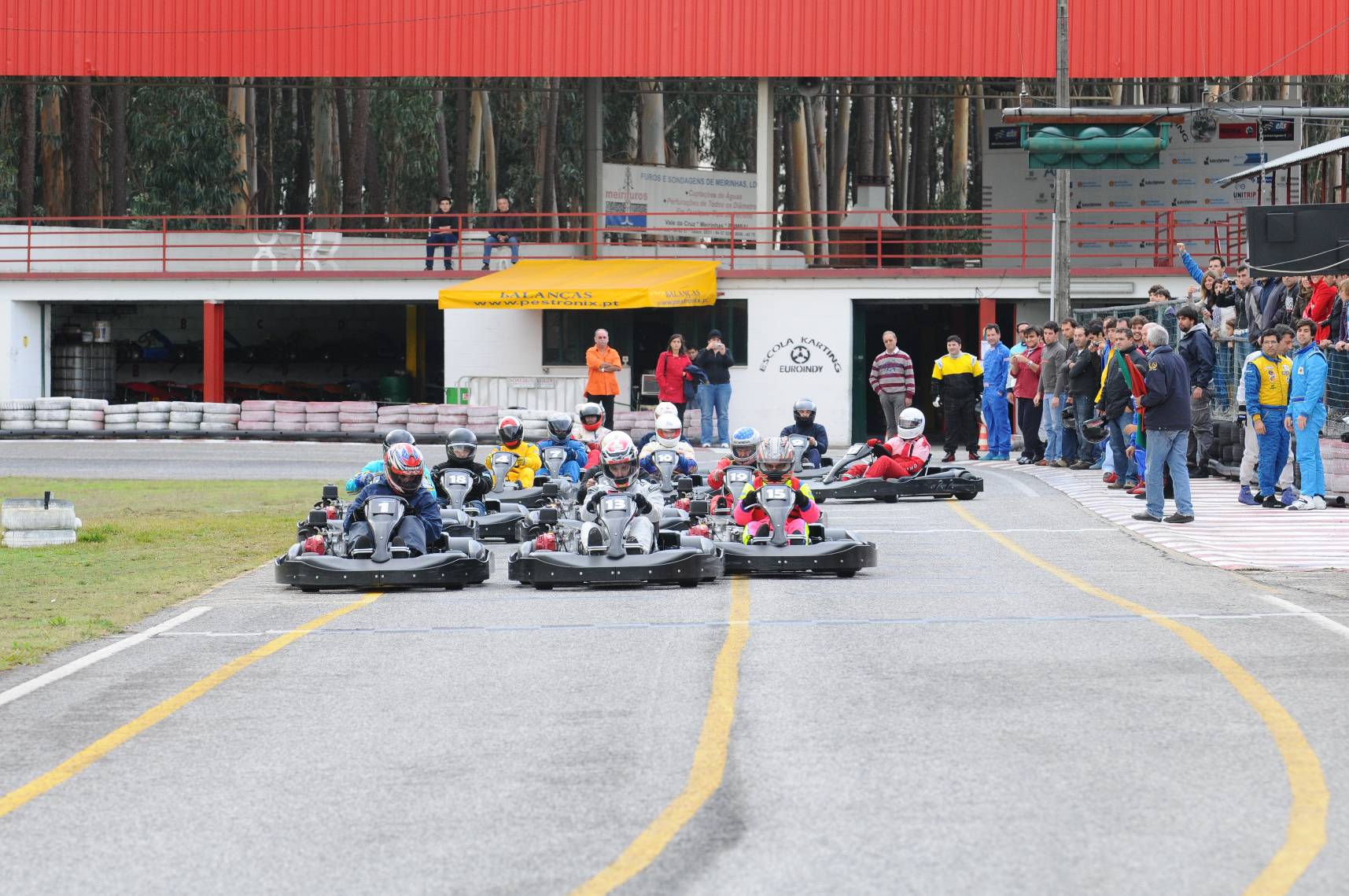 PMH Racing82