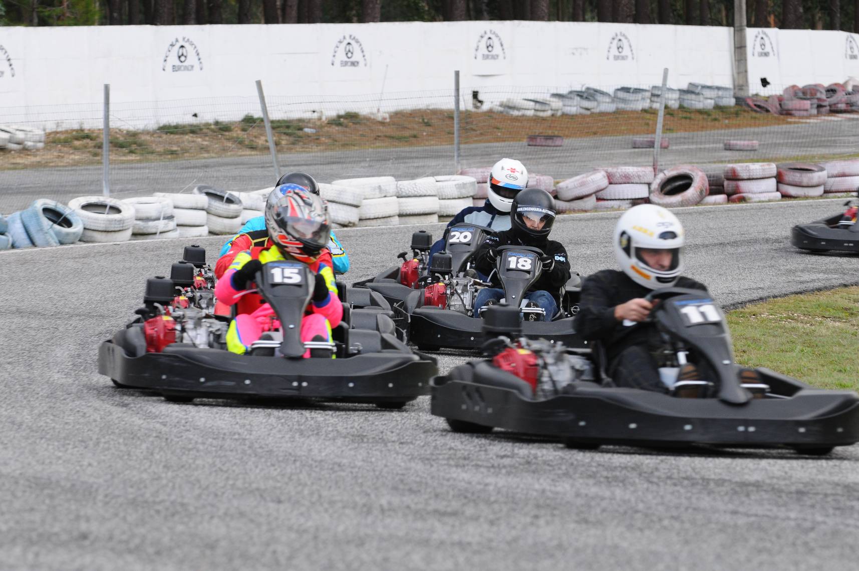PMH Racing112