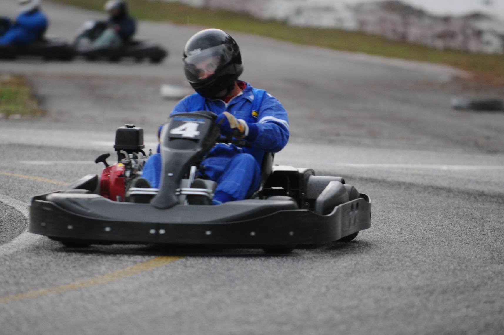 PMH Racing137