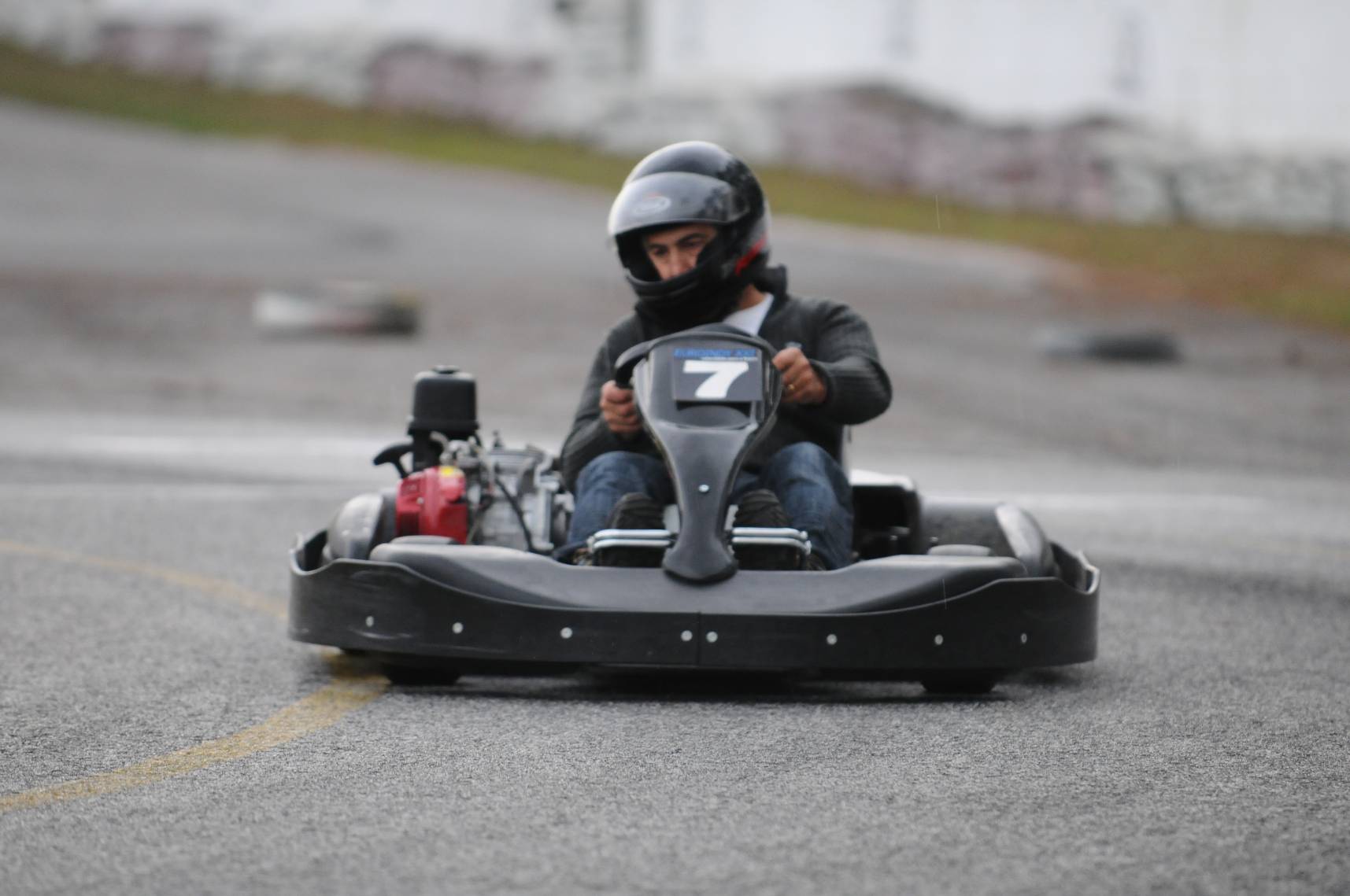 PMH Racing138