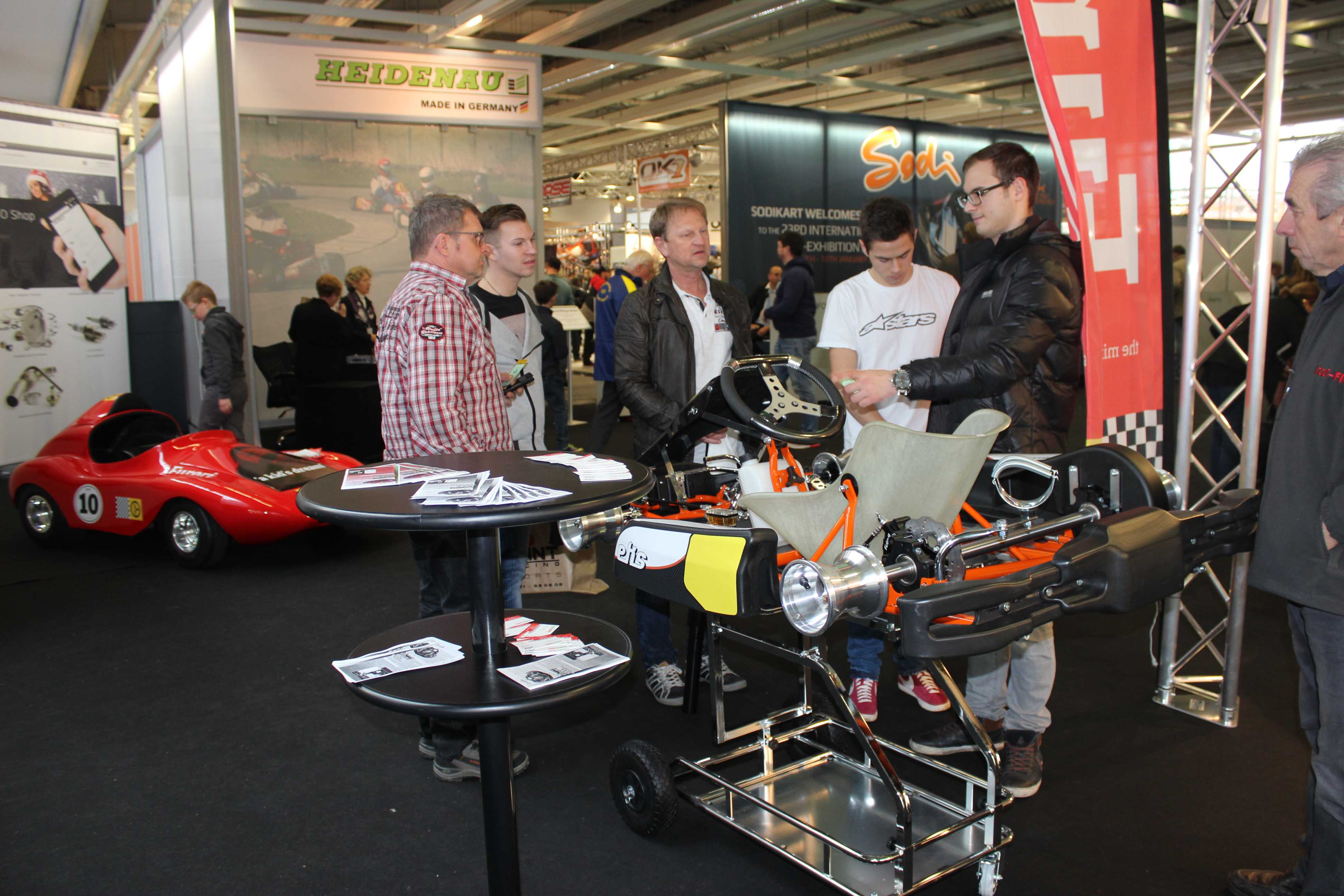 IZZI-FLEX Apresentação na Feira Internacional do Karting Alemanha10