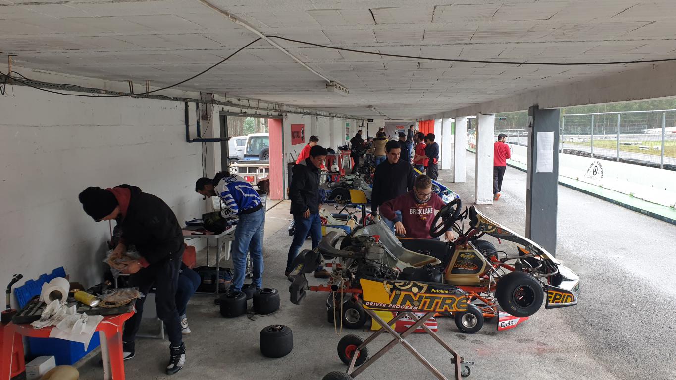 1 Hora de Resistência 390cc C.A Racing0