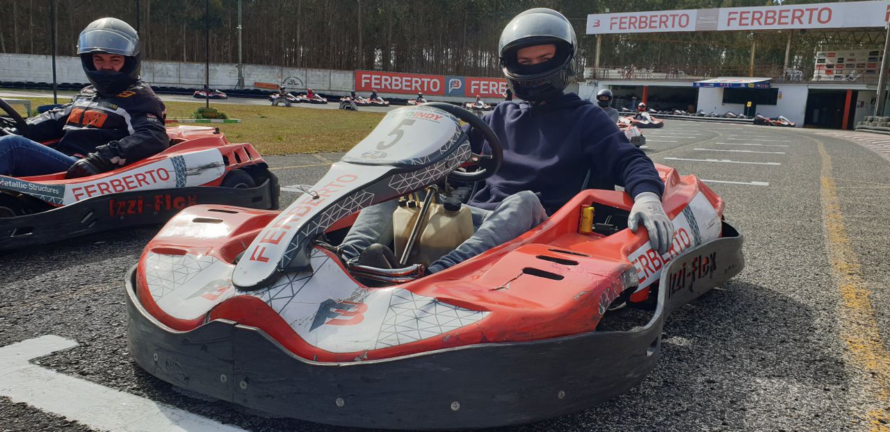 Centro Cultural e Recreativo dos Raposos11