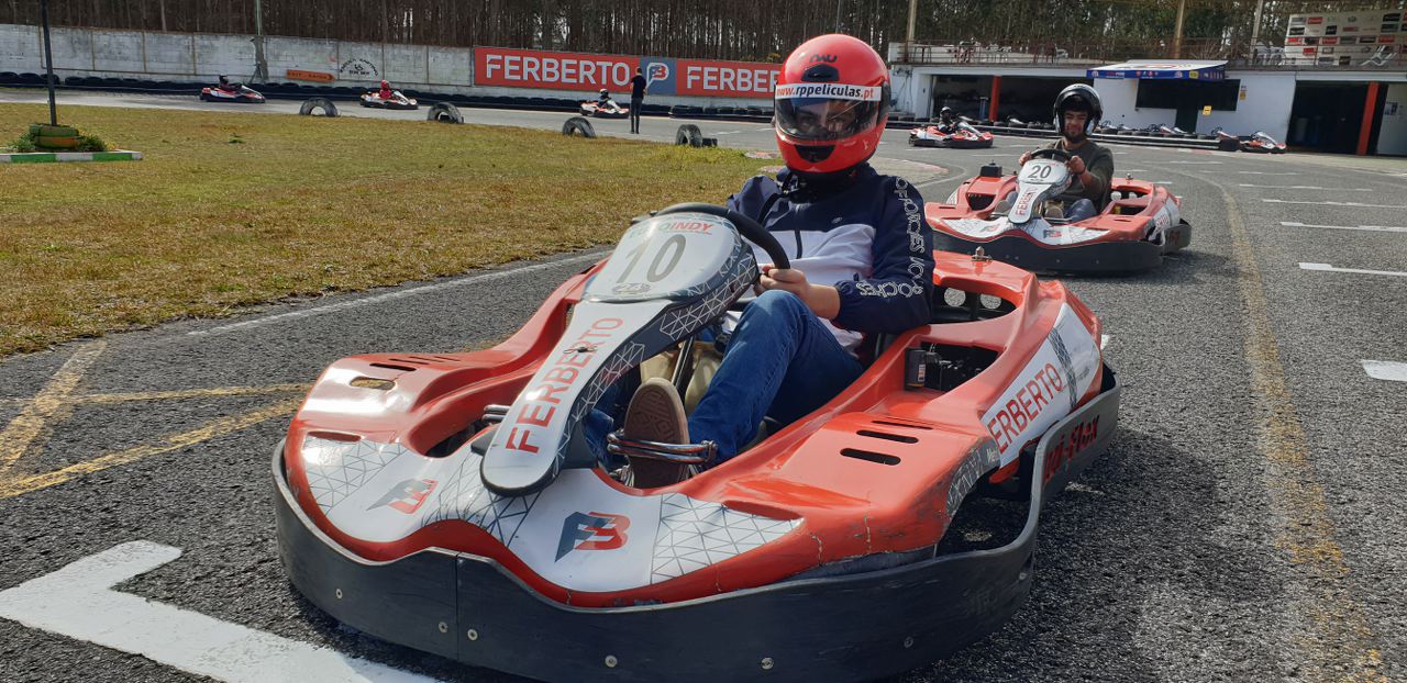 Centro Cultural e Recreativo dos Raposos15