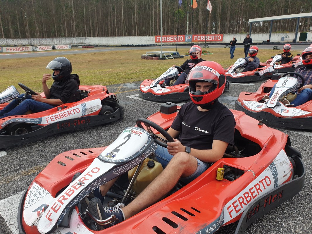 Associação Recreativa Pinheiros8