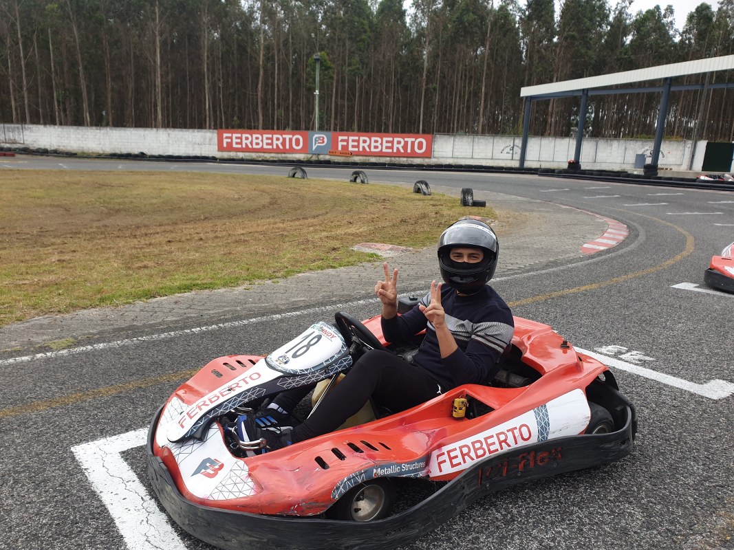 Associação Recreativa Pinheiros25