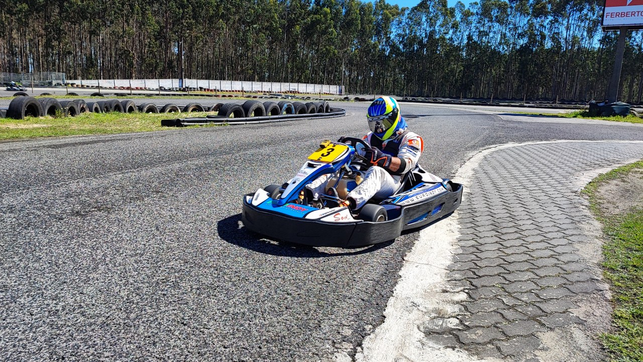 GP ARDKART77