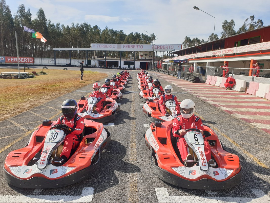 Grupo Desportivo Fidelidade38
