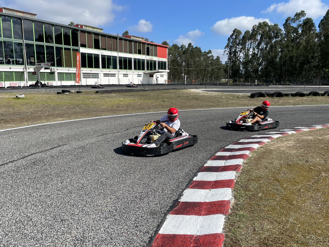 CARACOL RACE9