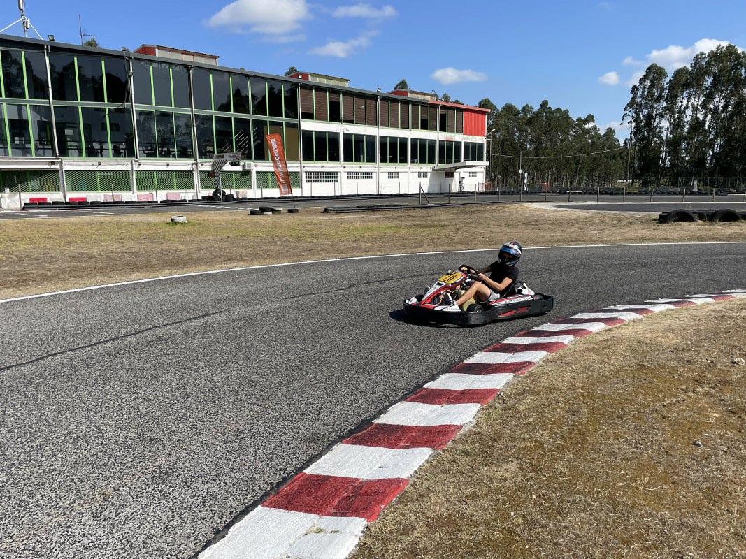 JONY MARQUES RACE6
