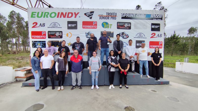 Grupo do Ricards18